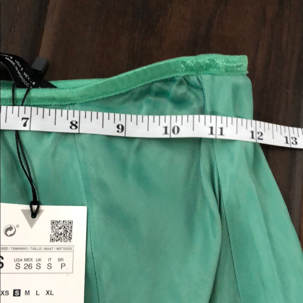 LAST ONE!!⚡️NWT Zara Satin Effect Midi Skirt - Picture 9 of 11
